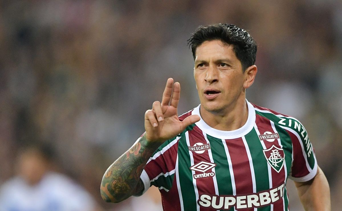 Cano Visa Artilharia Contra O Corinthians