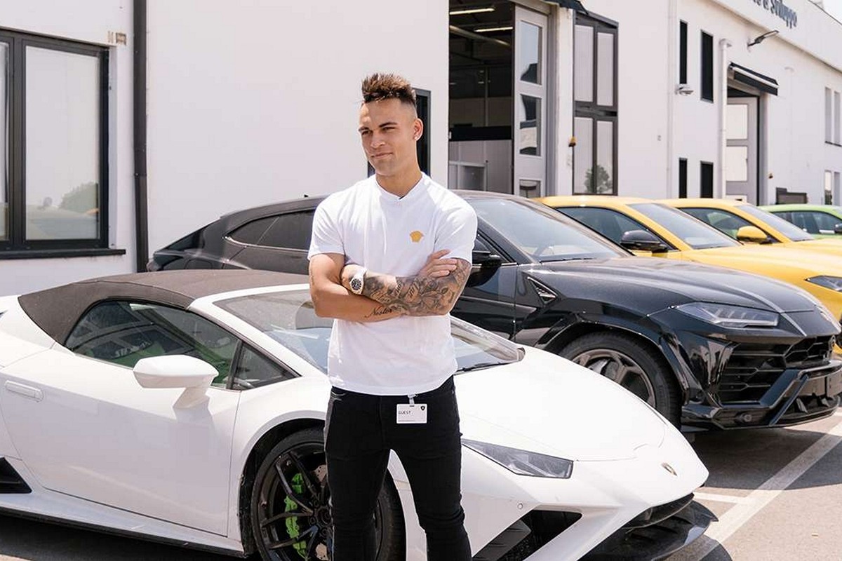 Carros De Luxo: Estrelas Da Final Da Champions