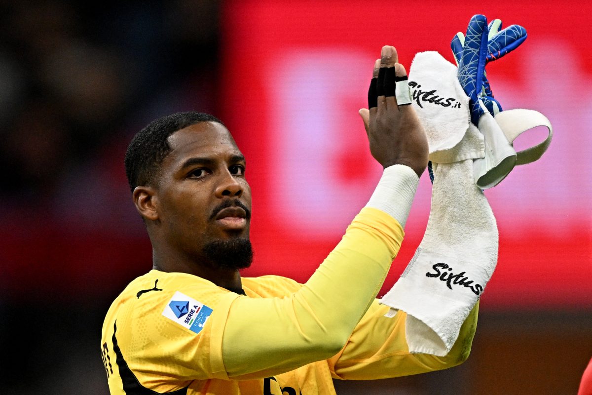 Chelsea Dekati Kiper AC Milan, Maignan