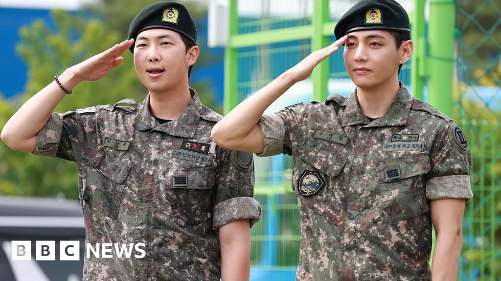 Comeback BTS: RM & V Keluar Wamil