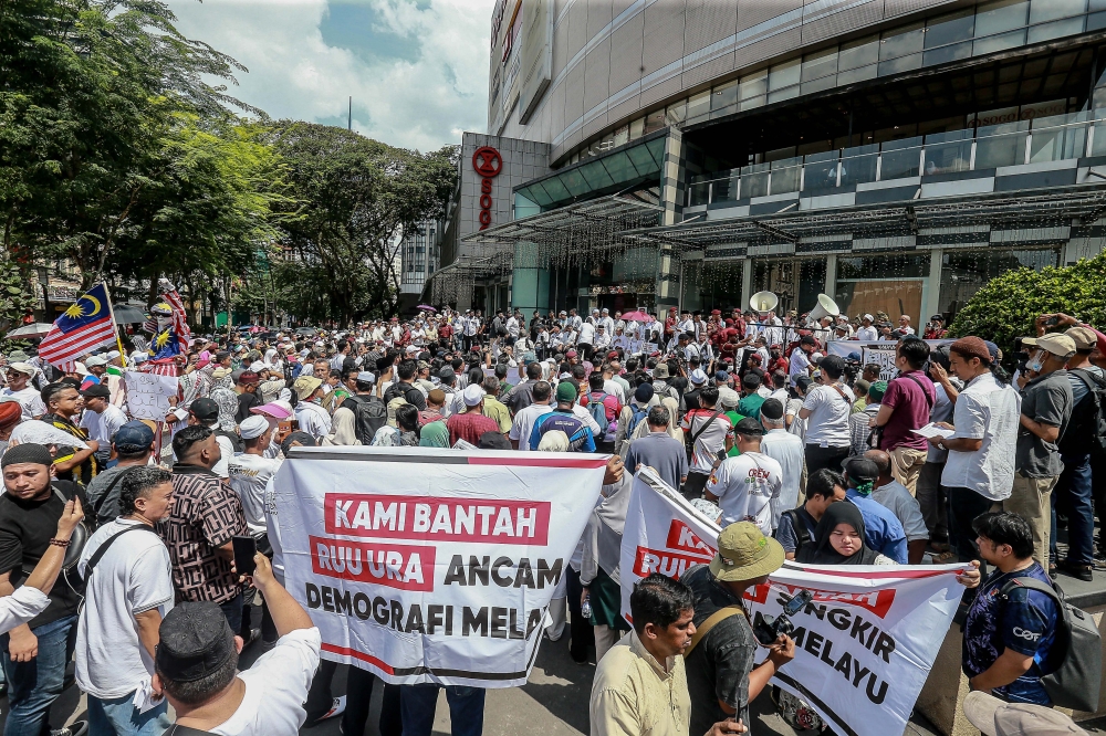 Demo Damai KL: Isu Hak Melayu Memanas
