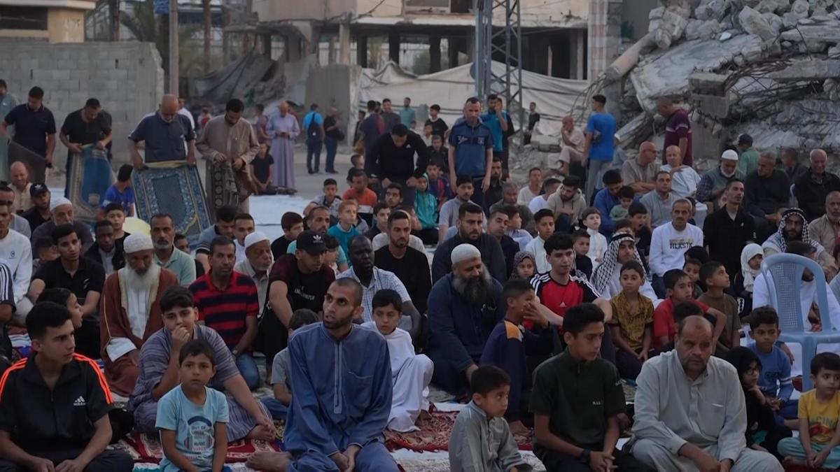 Doa Idul Fitri: Warga Palestina Terlantar Di Gaza