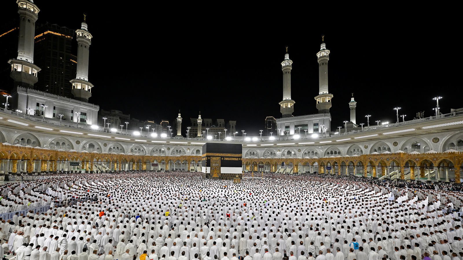 Hajj 2025: Lautan Putih Di Mekkah