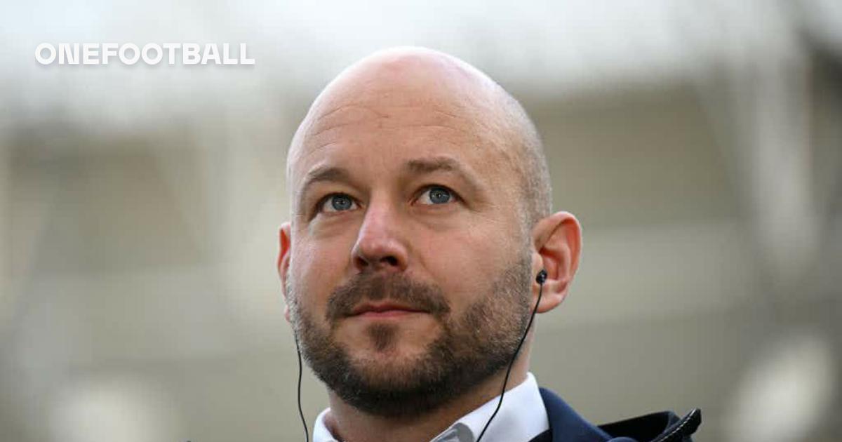 Hertha Berlin: Negosiasi Dengan Mantan Bos Bundesliga