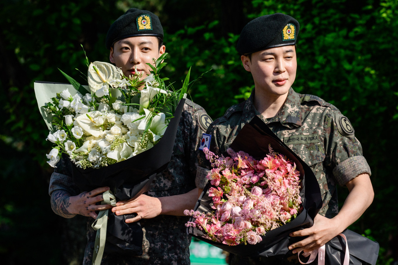 Jimin & Jungkook BTS Pulang Dari Wamil