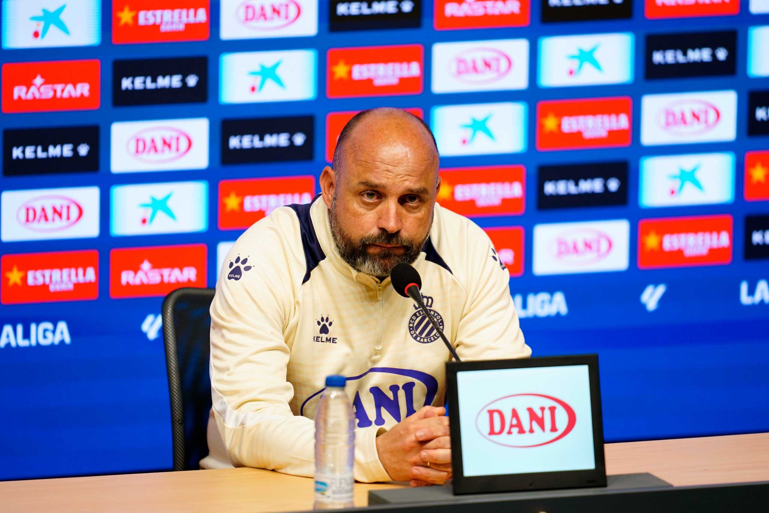 Manolo:  