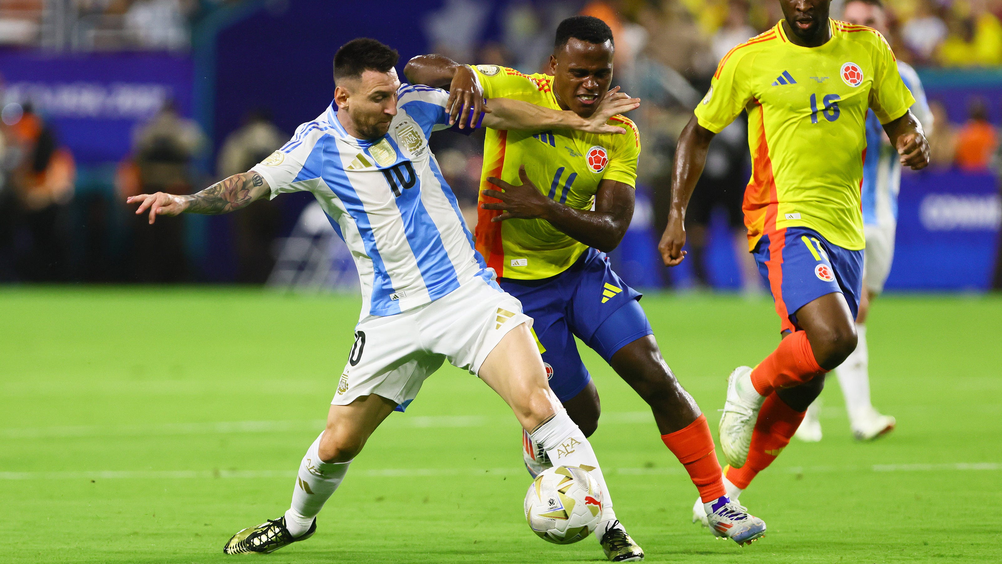 Messi Selamatkan Argentina, Tantangan Piala Dunia Klub