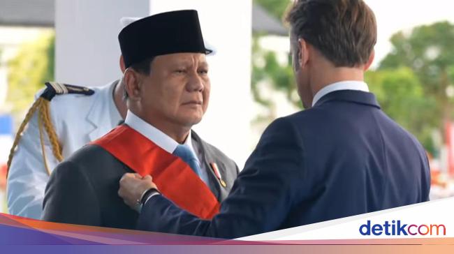 Prabowo: Grand Croix De La Legion D'Honneur Dari Macron