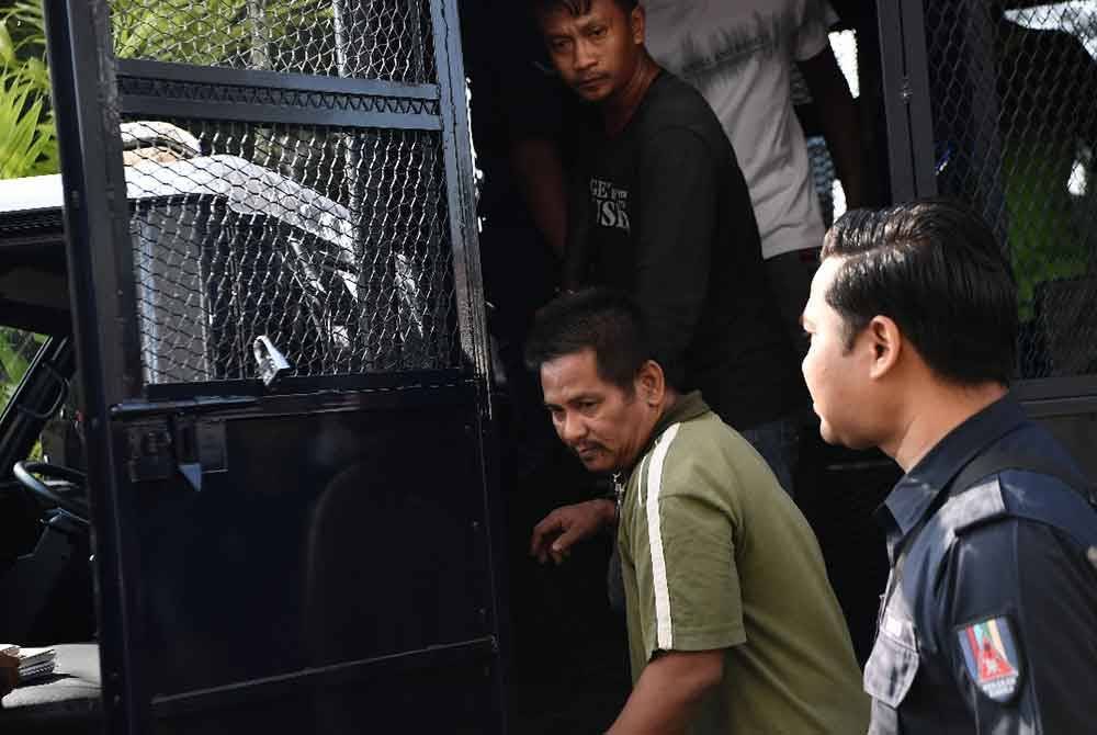 Sopir Lori Batu Bantah Curi Dua Lembu