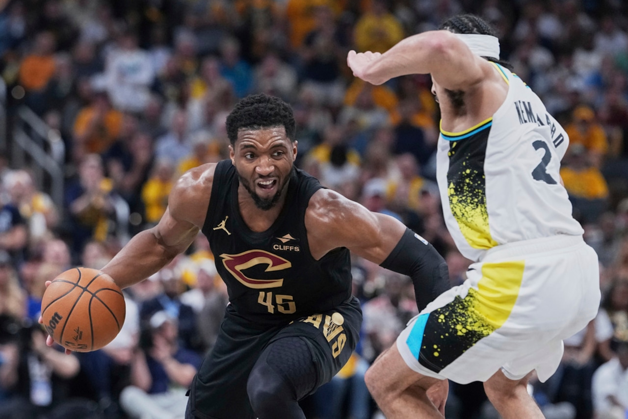 Status Donovan Mitchell Game 5: Semifinal Timur
