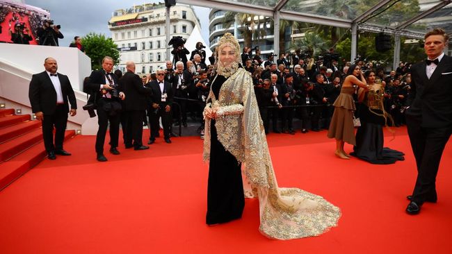 Syahrini & Tom Cruise Di Cannes 2025