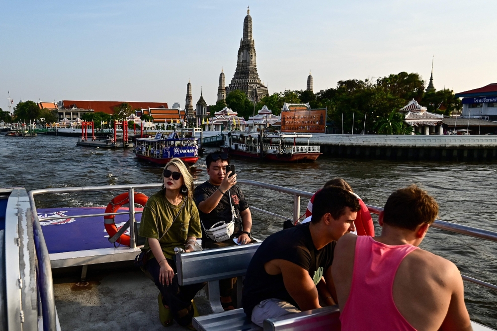 Thailand: Kartu Kedatangan Digital Mulai 1 Mei